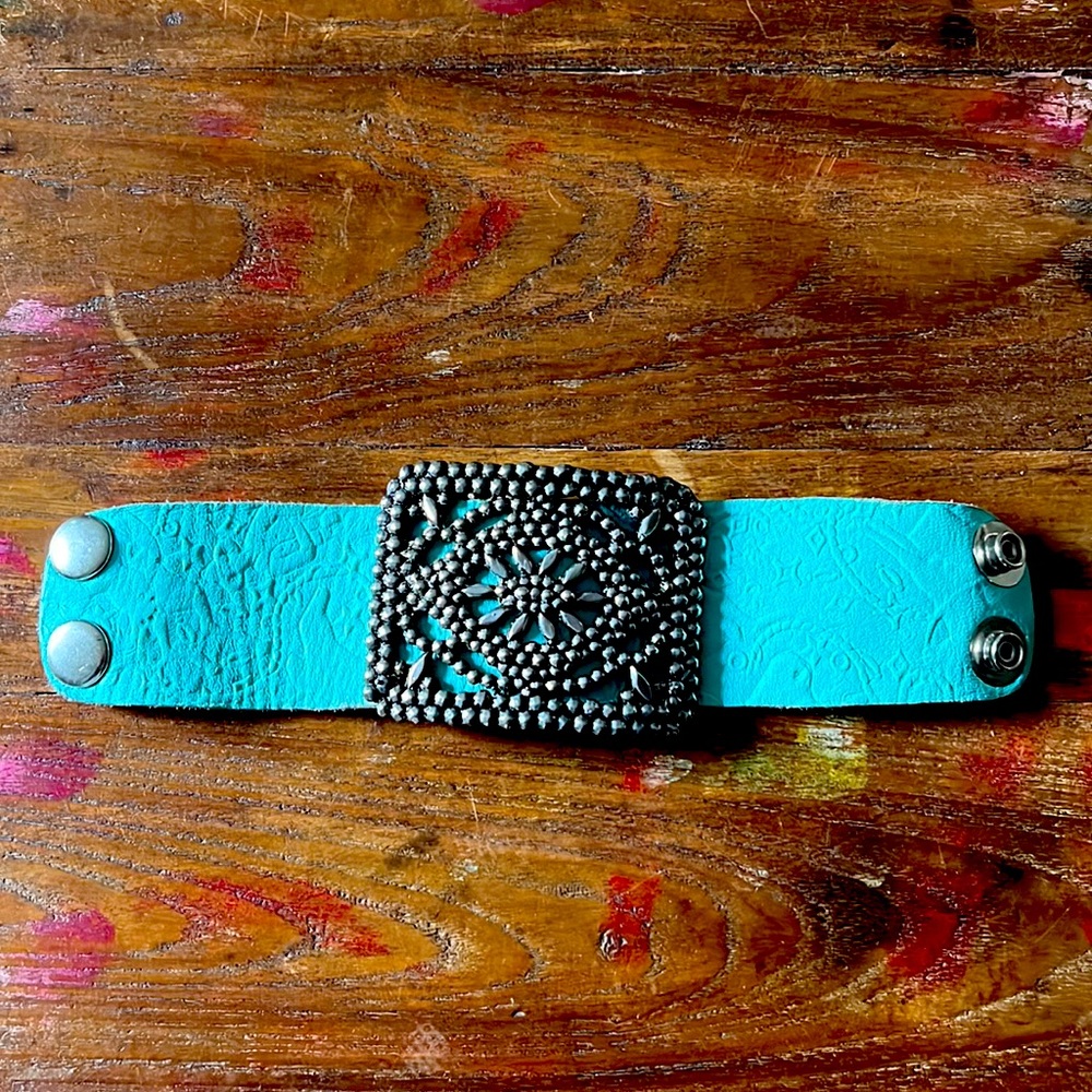 PAMELA BLOOM Bracelet